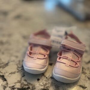 BRAND NEW - OshKosh B'gosh Light Pink Toddler Sandal Sneakers